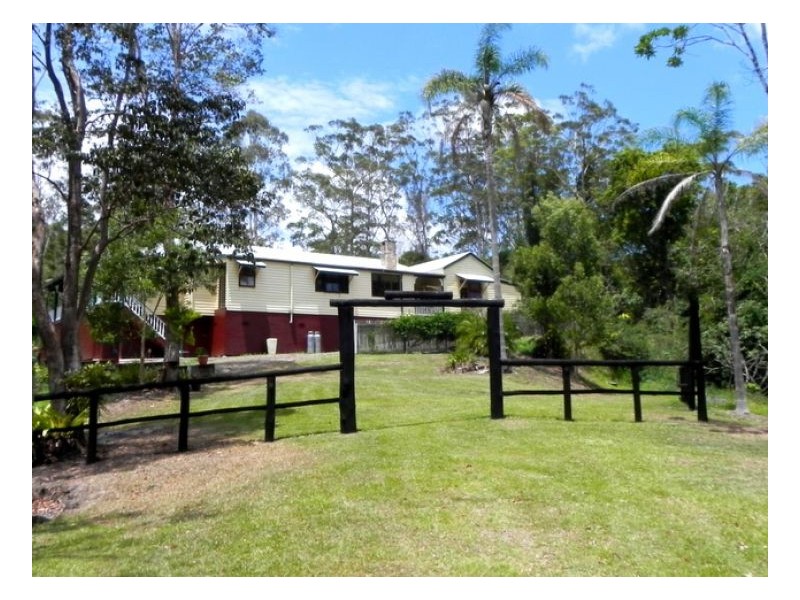 203 Bridge Creek Road, Maleny QLD 4552