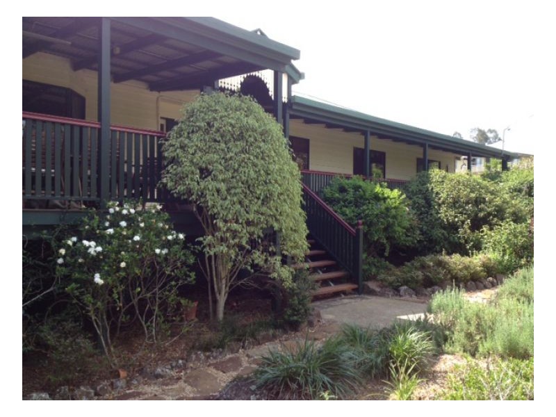 25 Mary Cairncross Avenue, Maleny QLD 4552