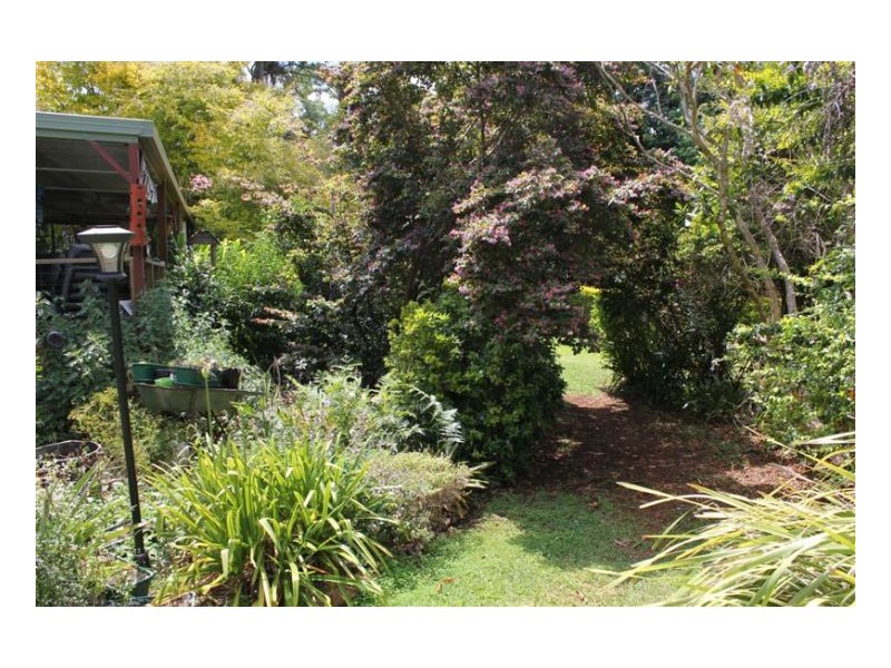 28 Rosella, Maleny QLD 4552