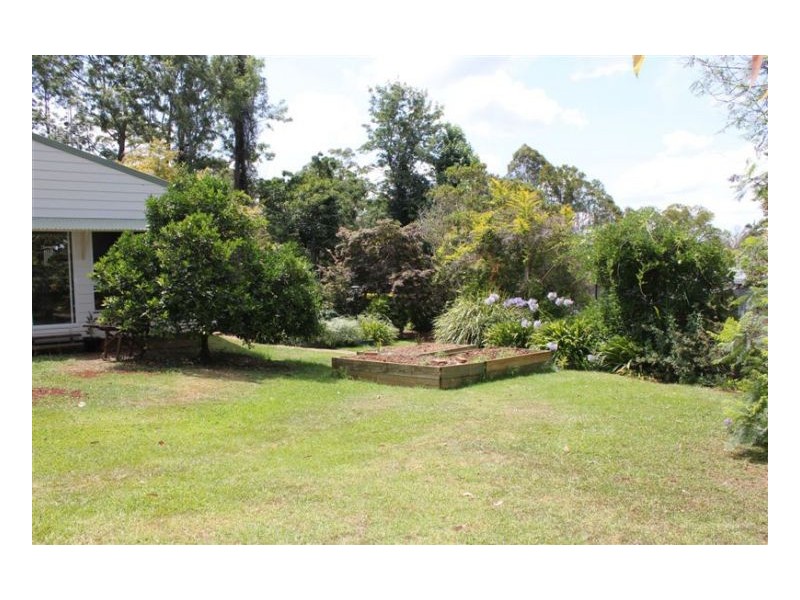 28 Rosella, Maleny QLD 4552