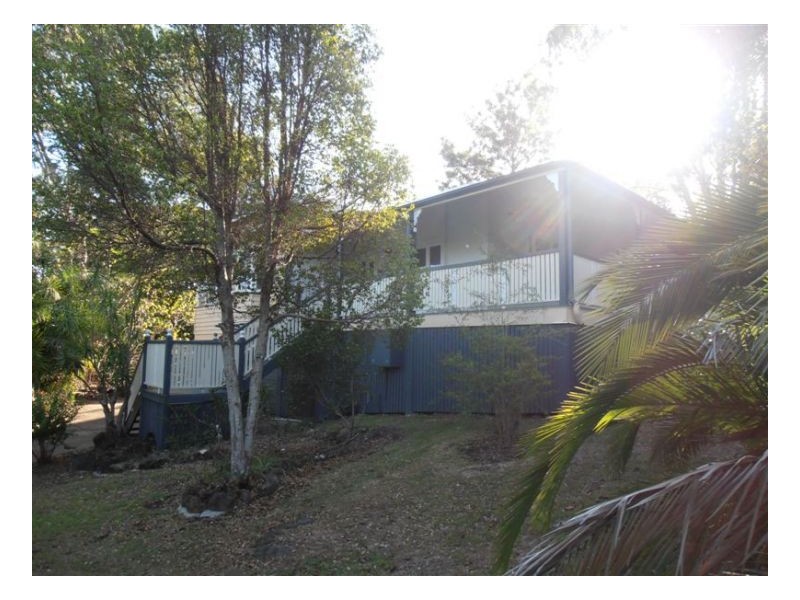 17 Ocean View Road, Mount Mellum QLD 4550