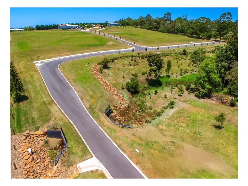 45 Treehaven Way, Maleny QLD 4552