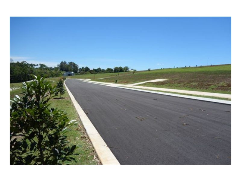 45 Treehaven Way, Maleny QLD 4552