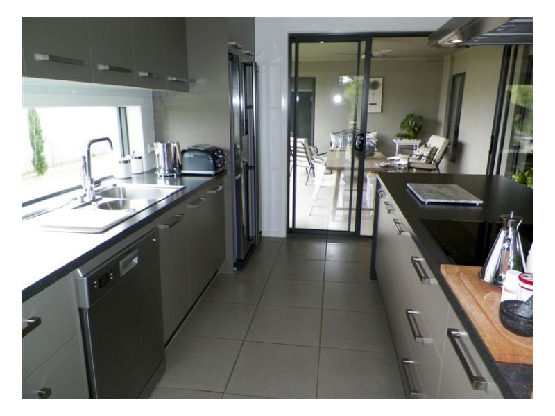 8 Macaranga Street, Maleny QLD 4552