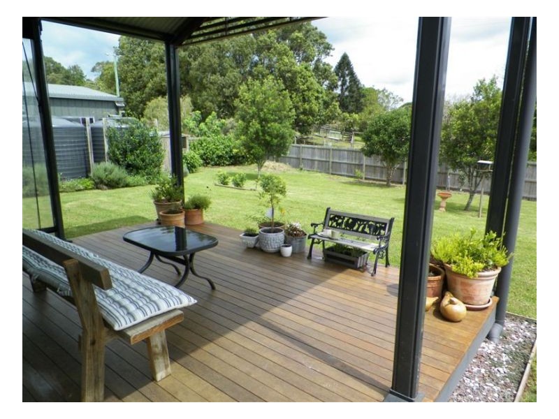 8 Macaranga Street, Maleny QLD 4552