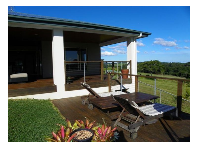 12 Greenhills Esplanade, Maleny QLD 4552