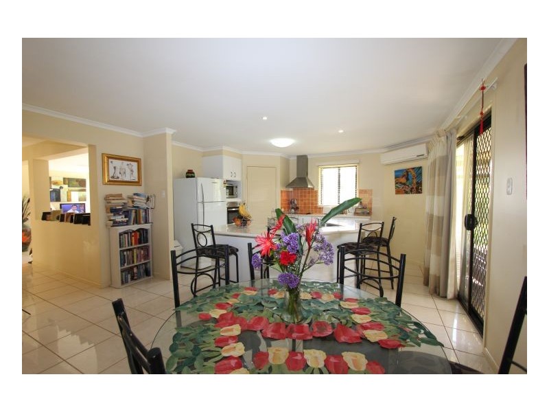 30 Water Gum Crescent, Maleny QLD 4552