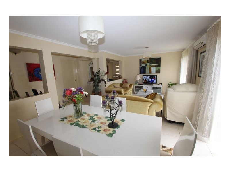 30 Water Gum Crescent, Maleny QLD 4552