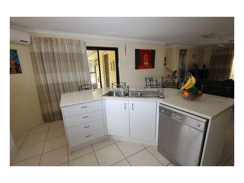 30 Water Gum Crescent, Maleny QLD 4552