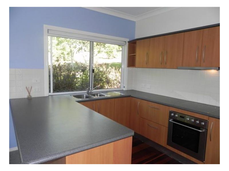 Balmoral Ridge QLD 4552