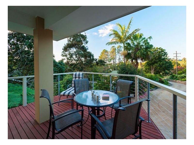 8A Centenary Drive (Upstairs), Maleny QLD 4552