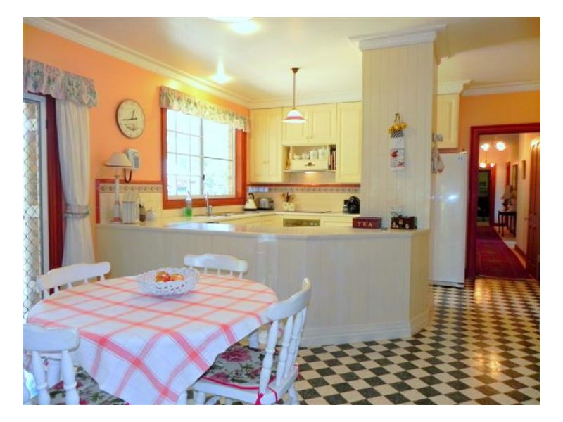 8 Glover Court, Montville QLD 4560