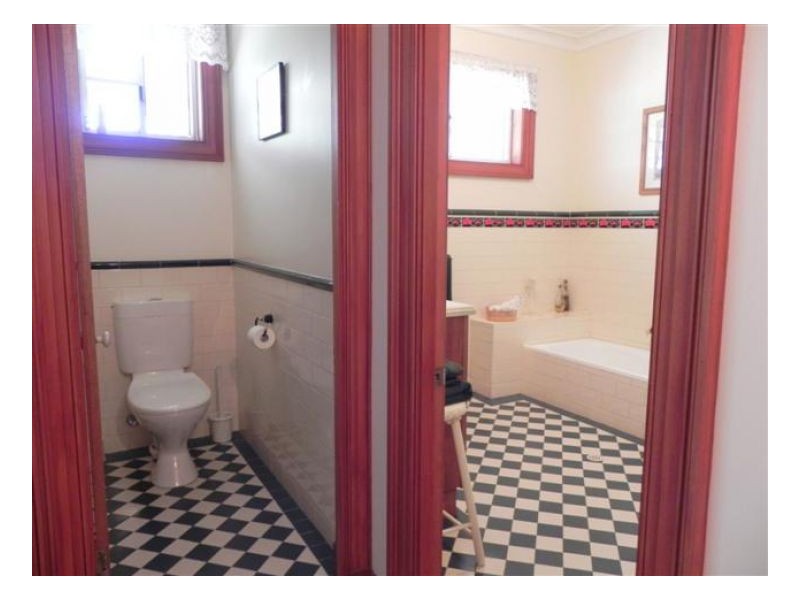 8 Glover Court, Montville QLD 4560