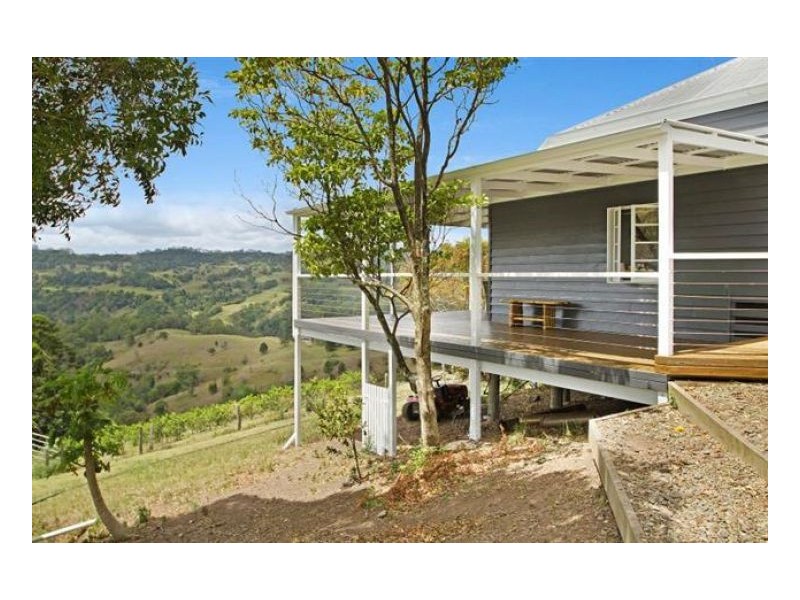 168 Watson Lane, Maleny QLD 4552