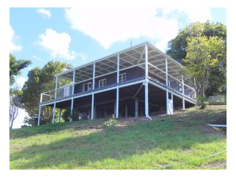 168 Watson Lane, Maleny QLD 4552