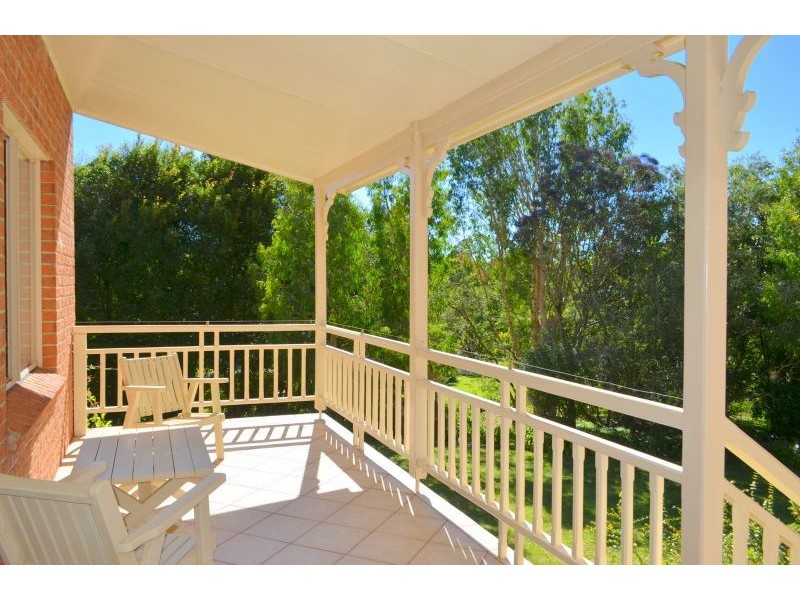 18 Treehaven Way, Maleny QLD 4552