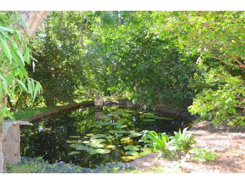 18 Treehaven Way, Maleny QLD 4552