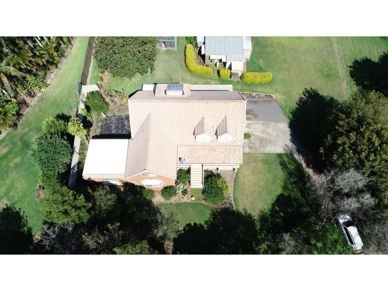18 Treehaven Way, Maleny QLD 4552