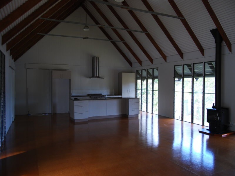 Cambroon QLD 4552