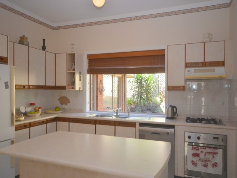 18 Treehaven Way, Maleny QLD 4552