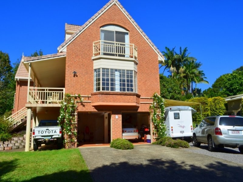 18 Treehaven Way, Maleny QLD 4552