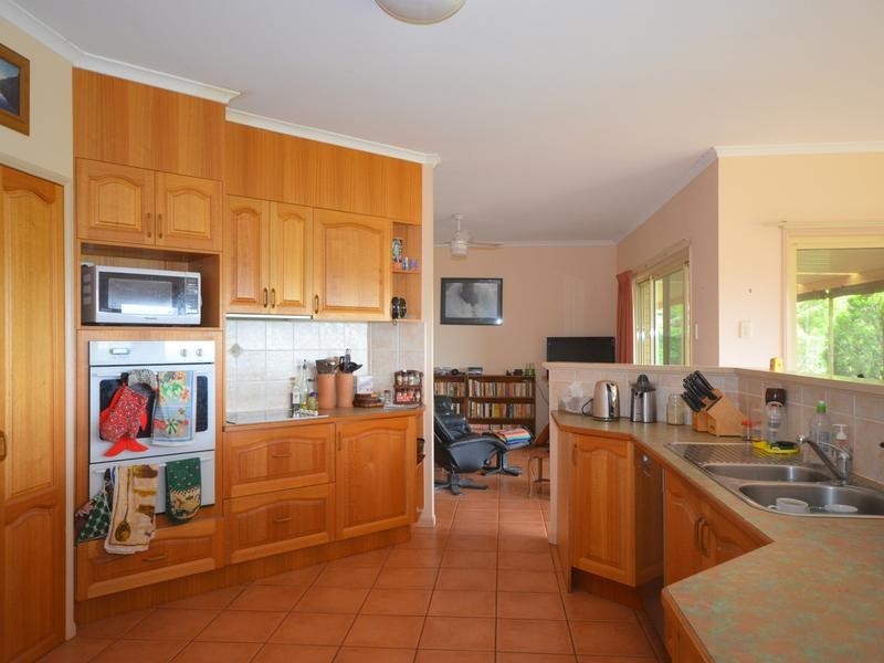 27 Meadow Rd, Reesville QLD 4552