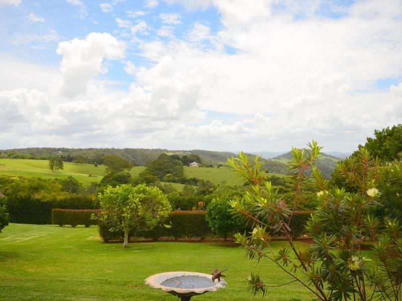 27 Meadow Rd, Reesville QLD 4552