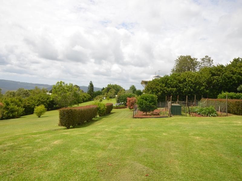 27 Meadow Rd, Reesville QLD 4552