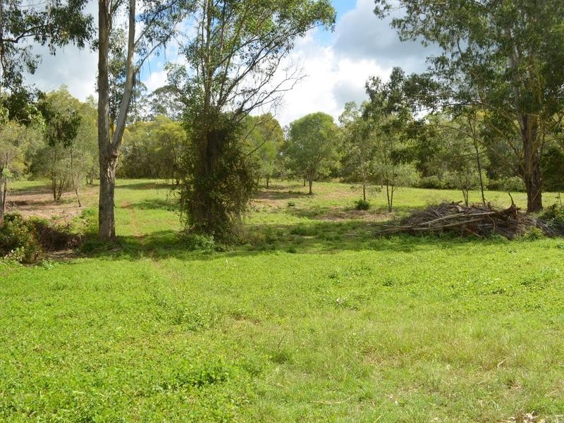 561 Clear Mountain Road, Clear Mountain QLD 4500