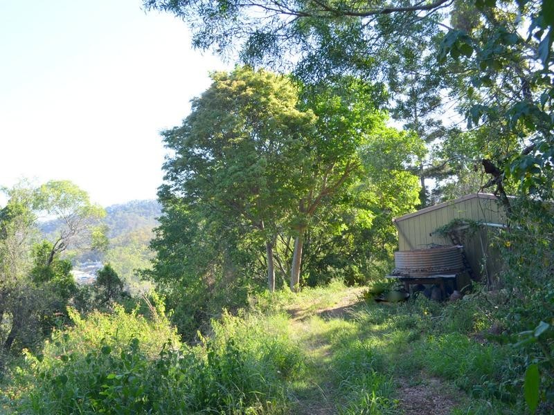 561 Clear Mountain Road, Clear Mountain QLD 4500