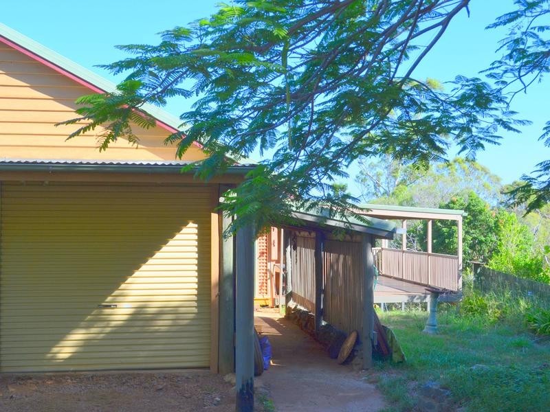 561 Clear Mountain Road, Clear Mountain QLD 4500