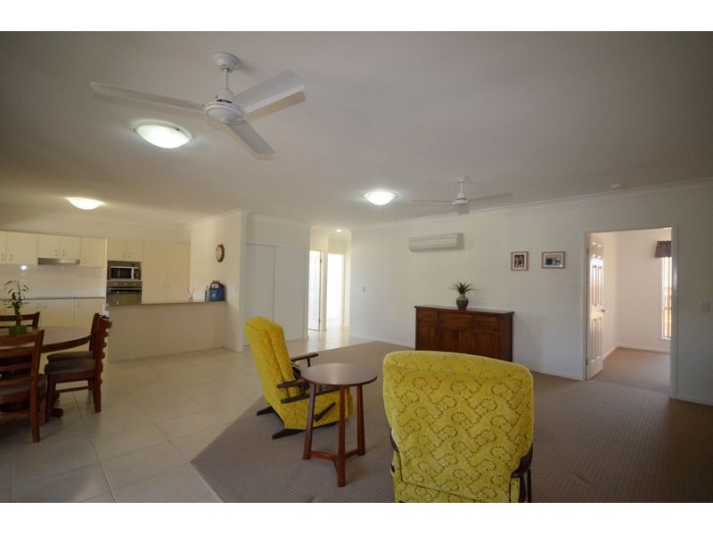 Villa 91 23 Macadamia Drive, Maleny QLD 4552