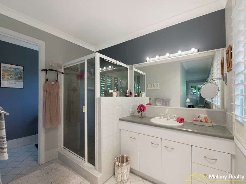 26 Fig Street, Maleny QLD 4552