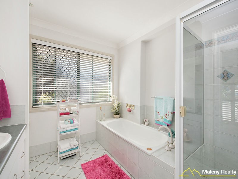 26 Fig Street, Maleny QLD 4552