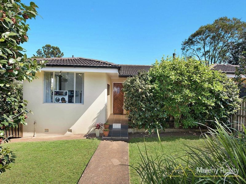 13 Macadamia Drive, Maleny QLD 4552