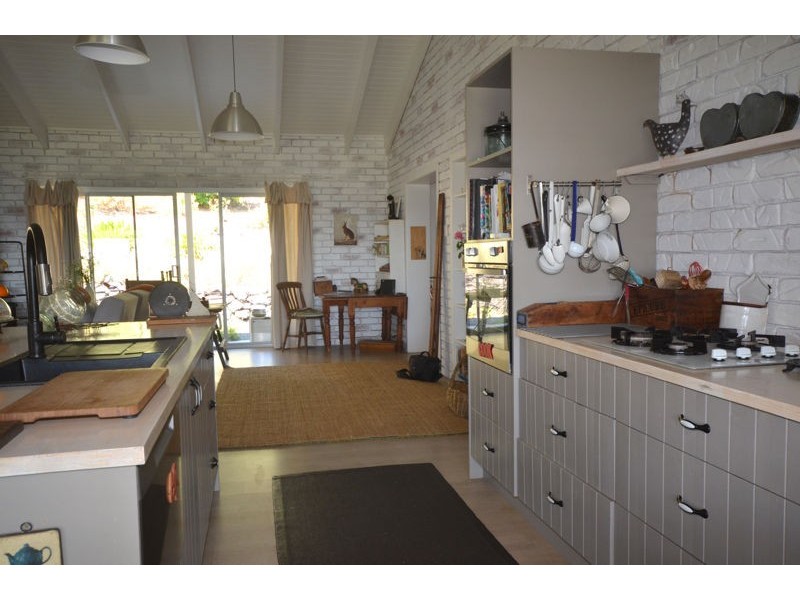 44 Rosella Road, North Maleny QLD 4552