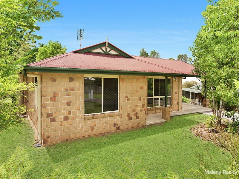 9 Callistemon Court, Maleny QLD 4552