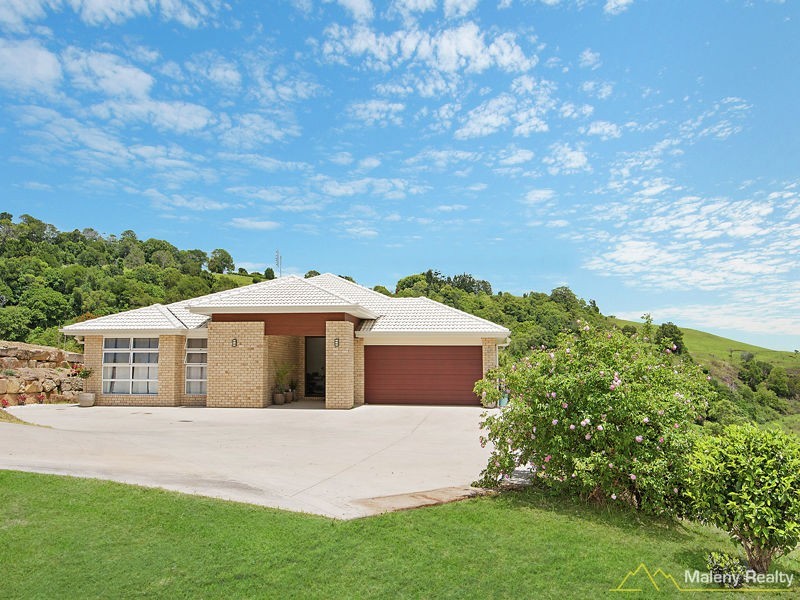 2 Main Street, Montville QLD 4560