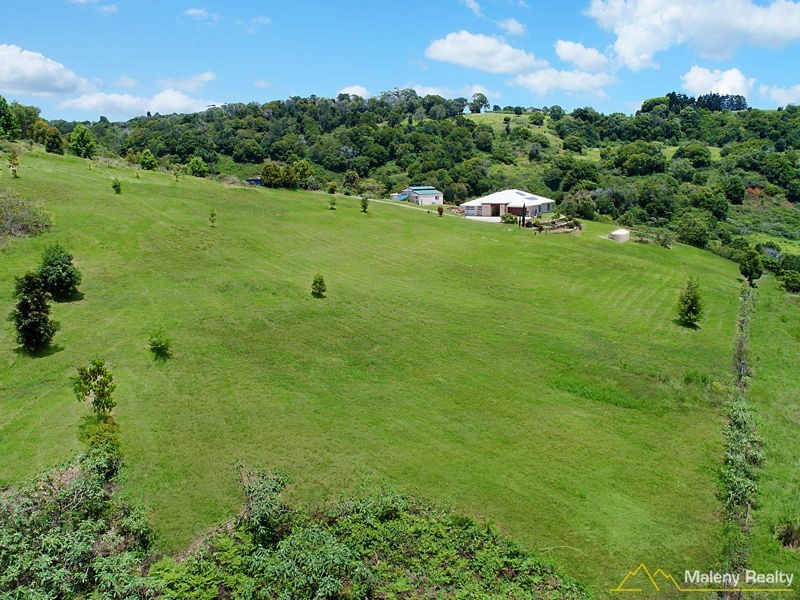 2 Main Street, Montville QLD 4560