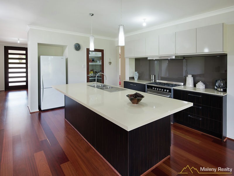 2 Main Street, Montville QLD 4560