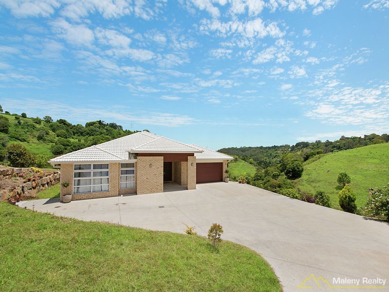 2 Main Street, Montville QLD 4560