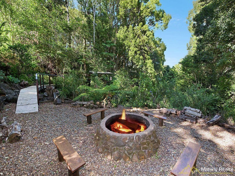 20 Palm Street, Maleny QLD 4552