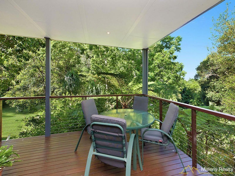 20 Palm Street, Maleny QLD 4552