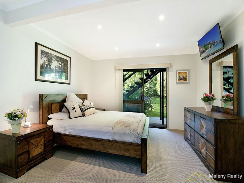 20 Palm Street, Maleny QLD 4552