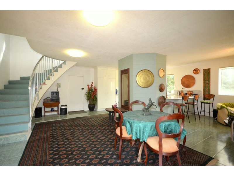 18 Mountain View Road, Maleny QLD 4552