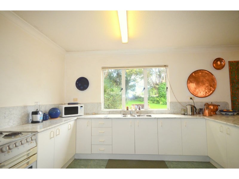 18 Mountain View Road, Maleny QLD 4552