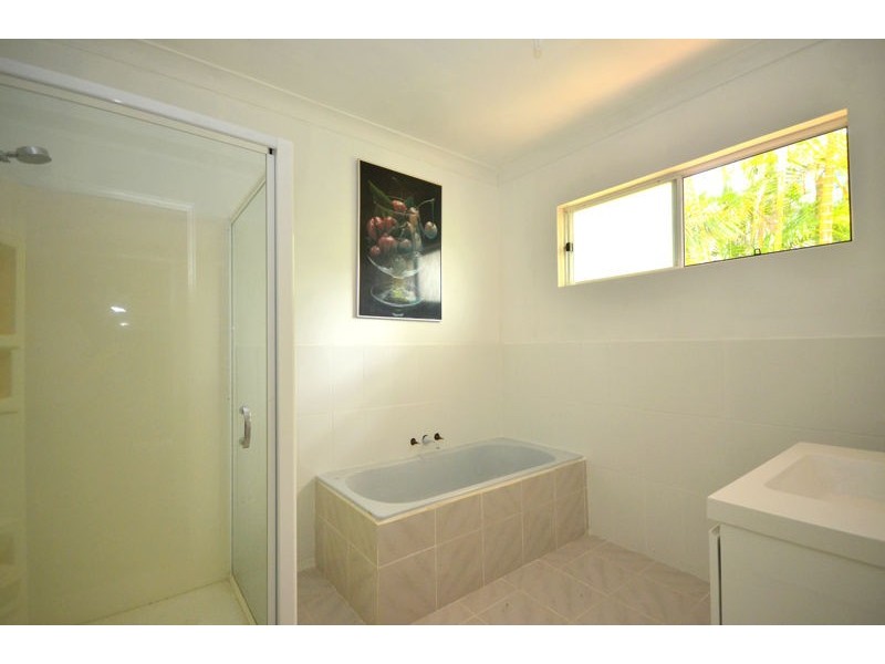 18 Mountain View Road, Maleny QLD 4552