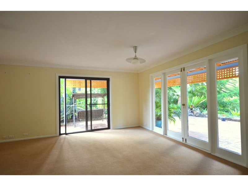 Balmoral Ridge QLD 4552