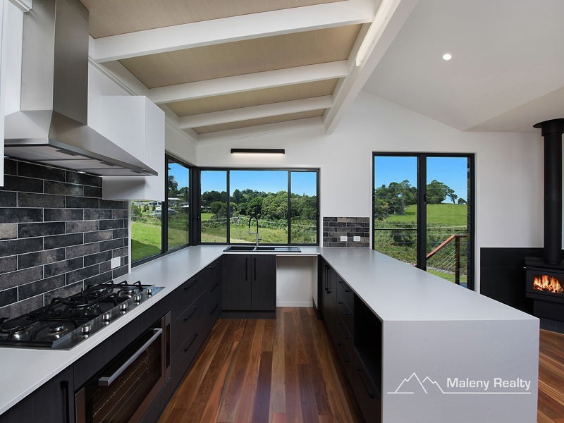 142 Tallowwood Street, Maleny QLD 4552