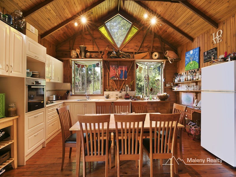 100 Wells Road, Maleny QLD 4552